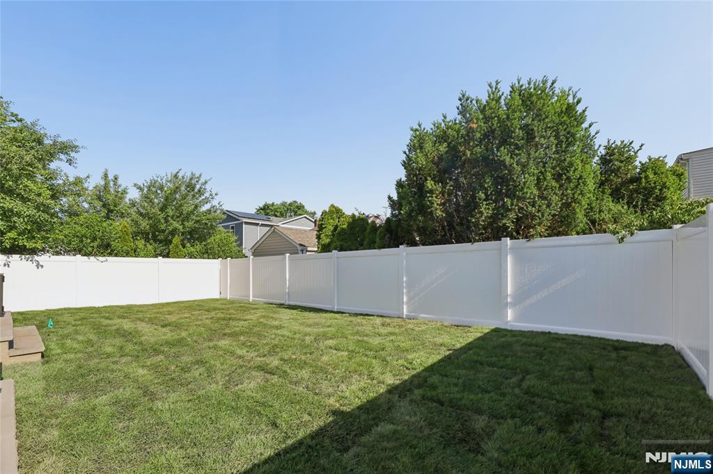 9 Cole Street — photo 44
