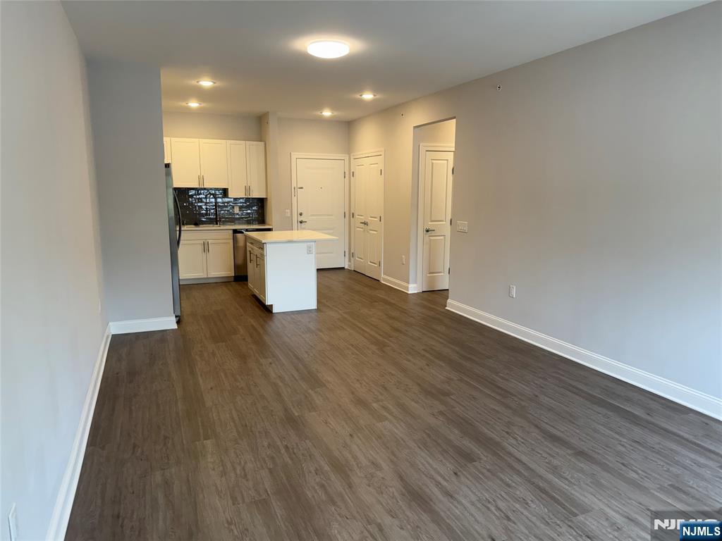 40 Park Avenue 301 - Photo 5