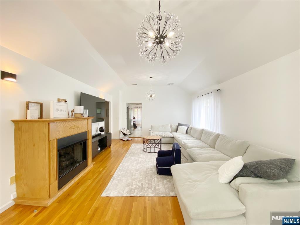 118B Temple Terrace - Photo 2