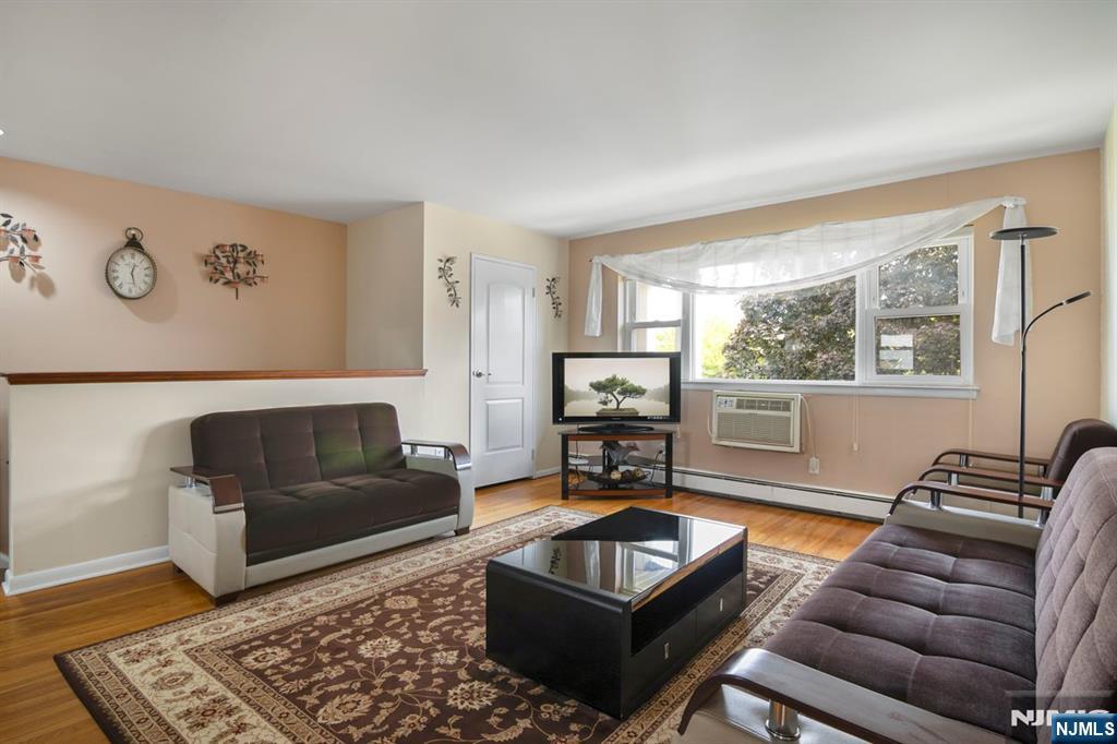 2-02 Virginia Dr #202B, Fair Lawn, NJ 07410