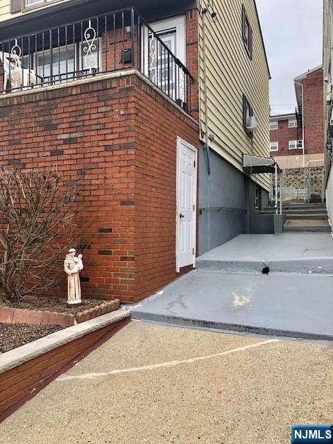 9114 Smith Avenue — photo 32