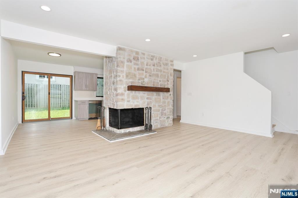 150 Riveredge Road - Photo 5