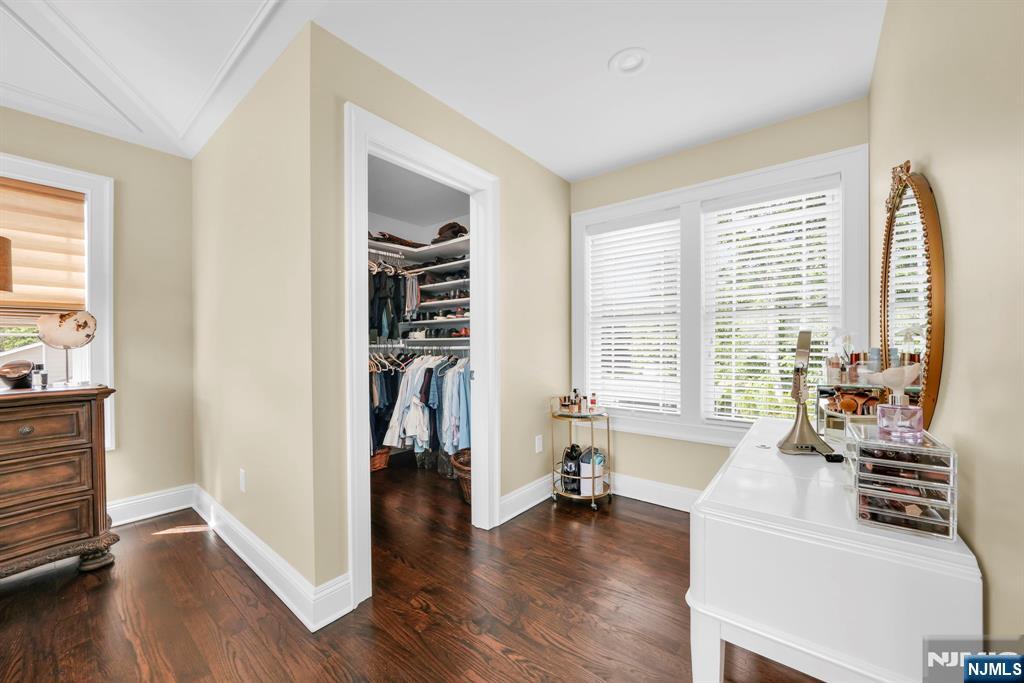 42 Saratoga Drive — photo 18