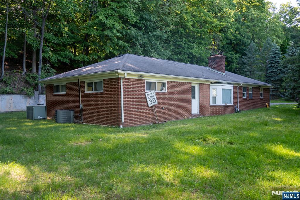 45 Peters Lane - Photo 2