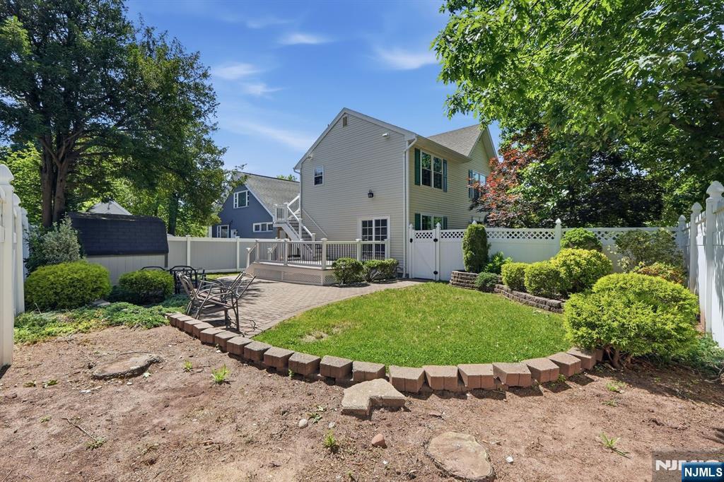 Homes for sale in Ridgefield Park, NJ | 81 Hudson Ave, Ridgefield Park, NJ 07660 | MLS# 26021001