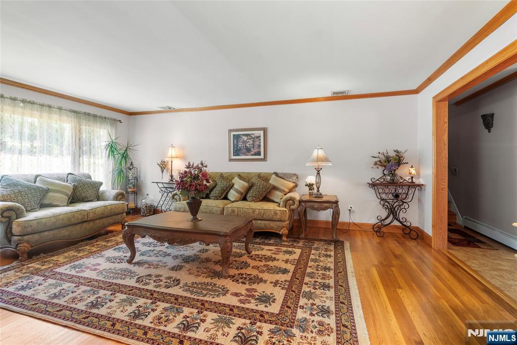 36 Underwood Road — photo 13