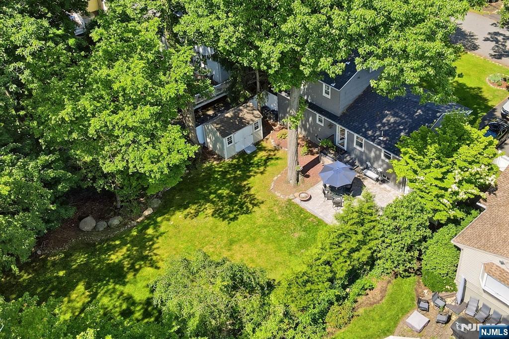 36 Calumet Ave, Oakland, NJ 07436