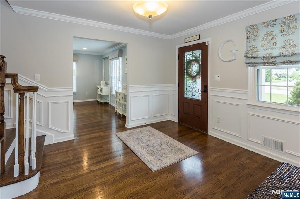 1 Copperfield Way - Photo 4