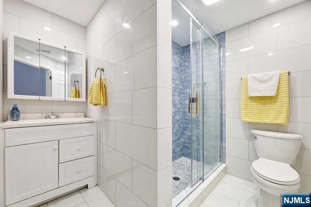 22 Engle Street R17 - Photo 1