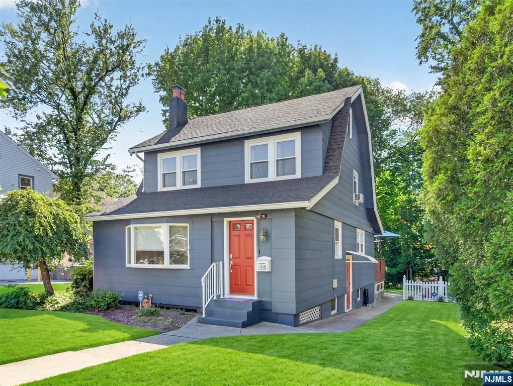 1134 Julia Street - Photo 2
