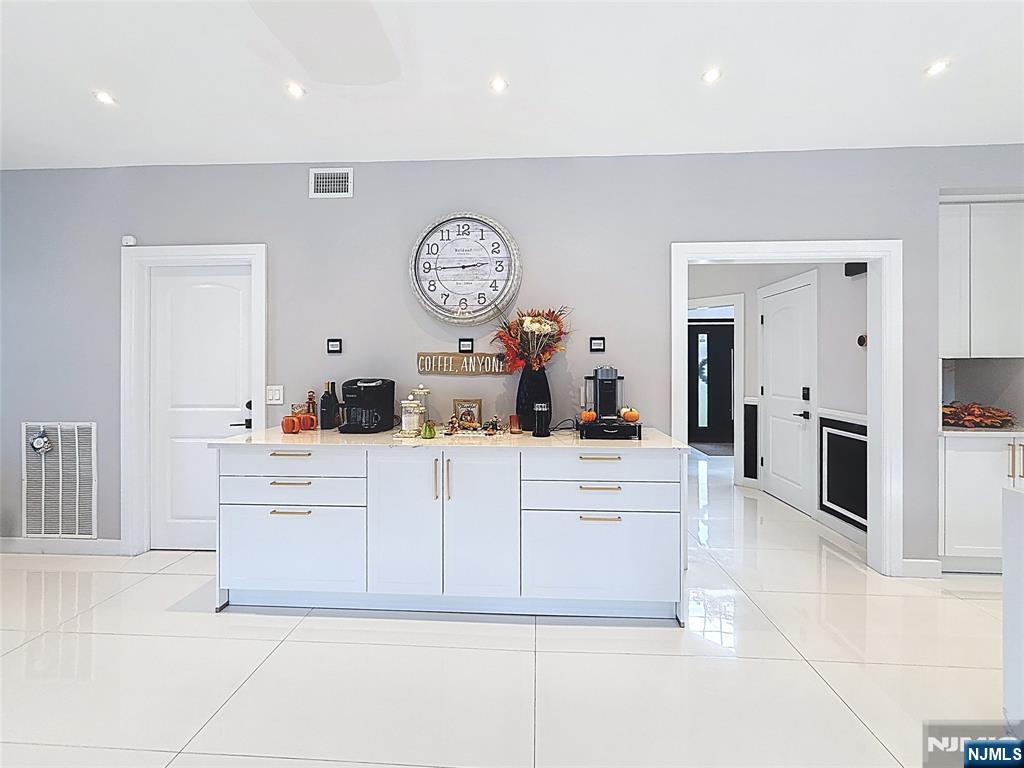 99 Lambert Drive — photo 11