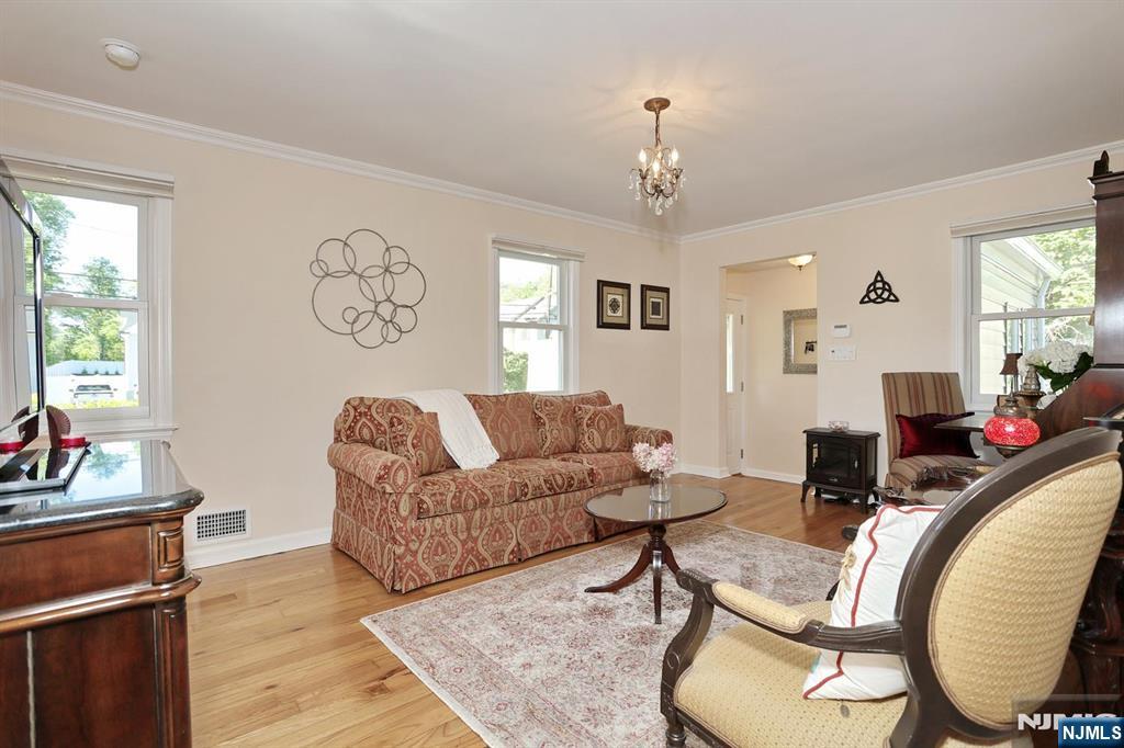 620 Ridgewood Road - Photo 4