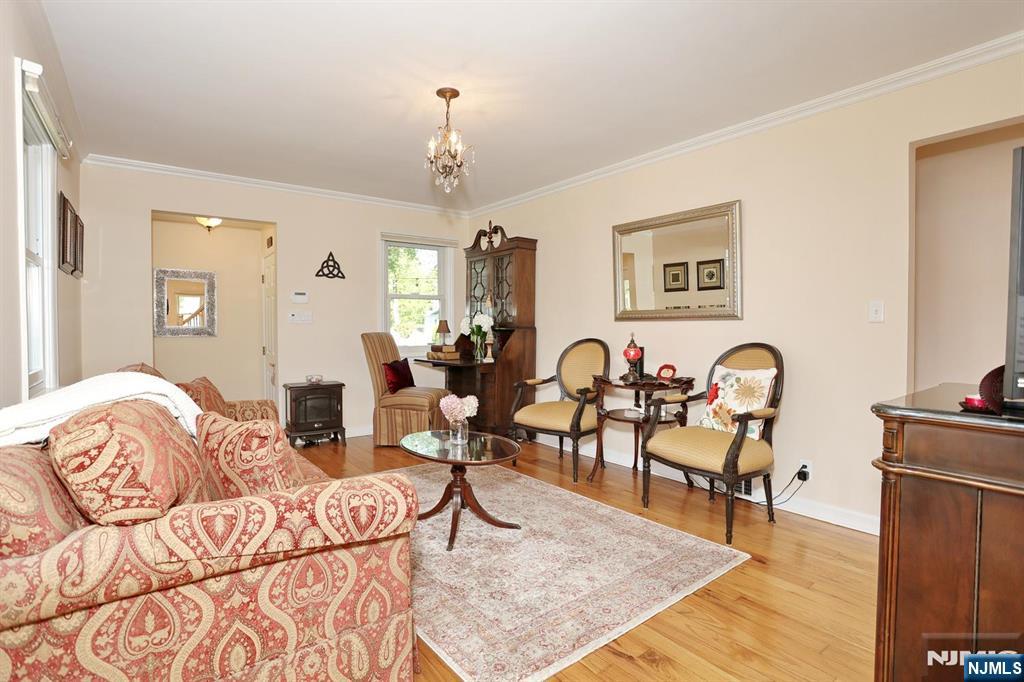 620 Ridgewood Road - Photo 5