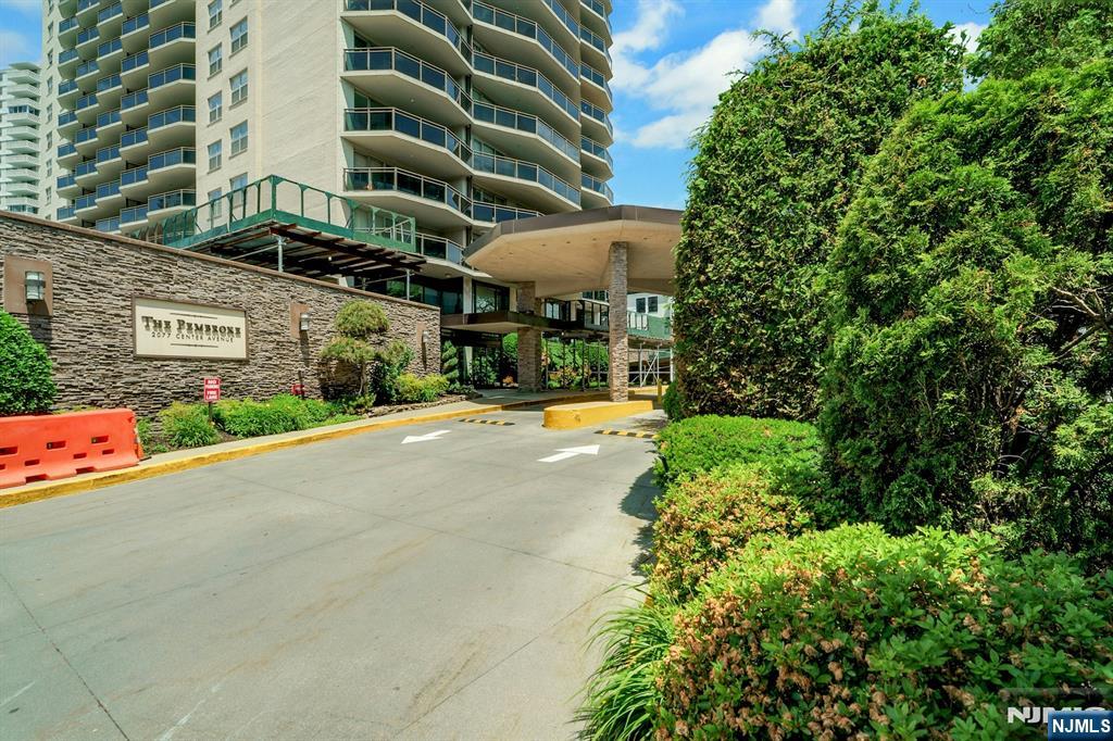 2077 Center Ave #9E, Fort Lee, NJ 07024