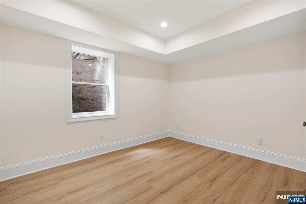 13 Harding Place — photo 42