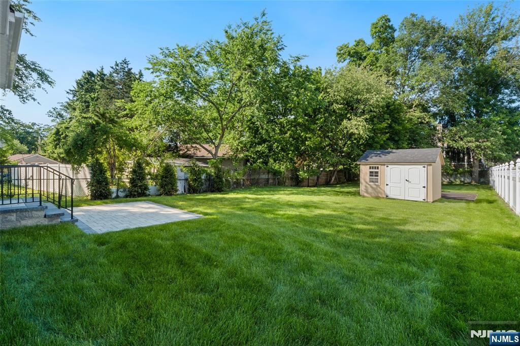 13 Harding Place — photo 46