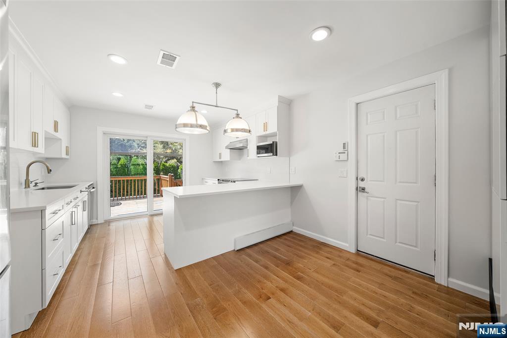 151 Church Street — photo 10