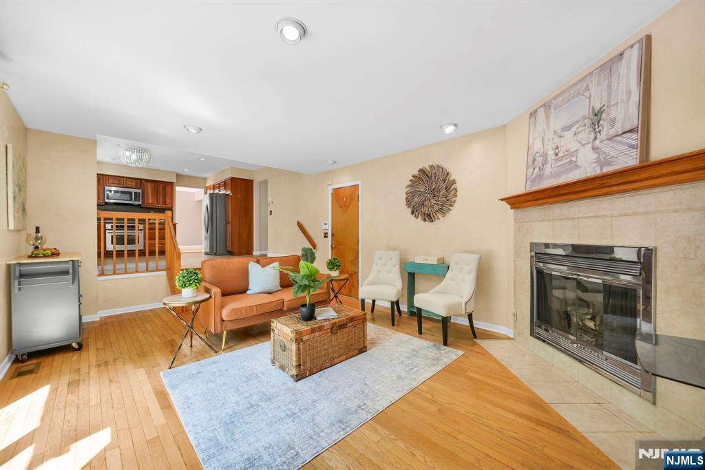72 Agawam Drive — photo 14