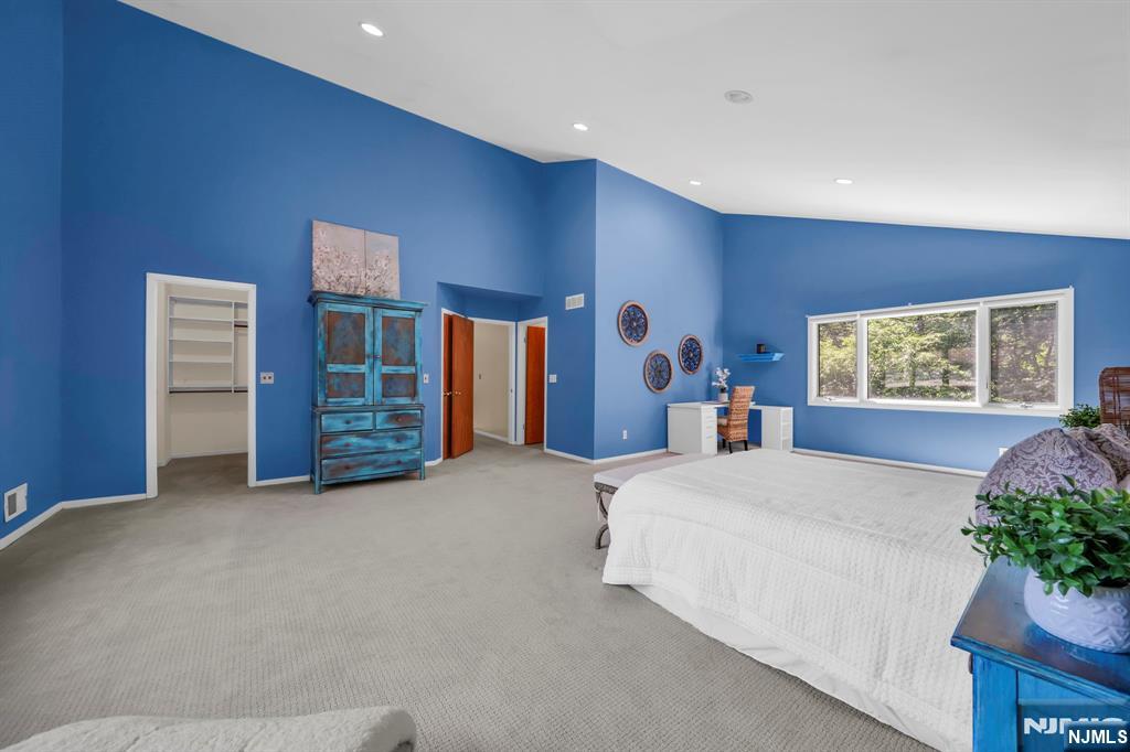 72 Agawam Drive — photo 18