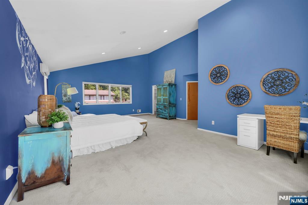 72 Agawam Drive — photo 19