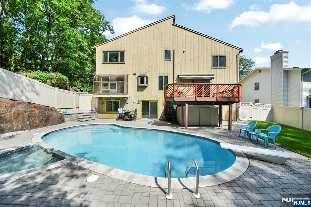 72 Agawam Drive - Photo 3