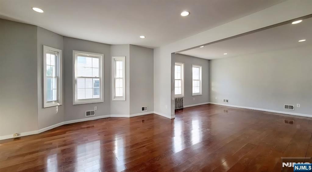 96 Westside Avenue - Photo 2