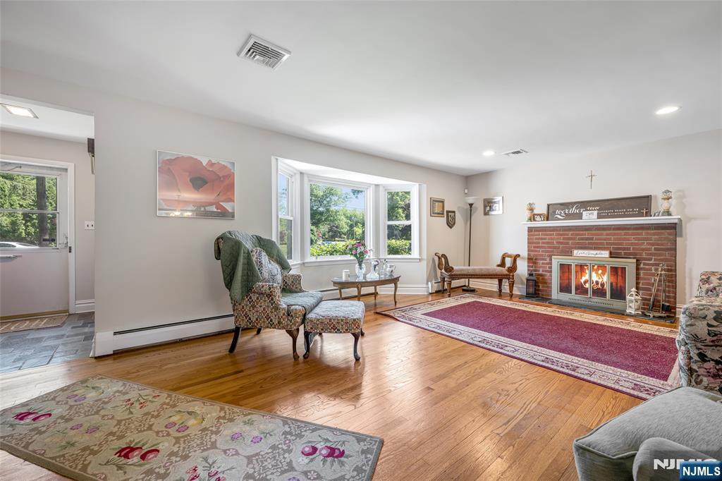 12 Waibel Drive - Photo 3