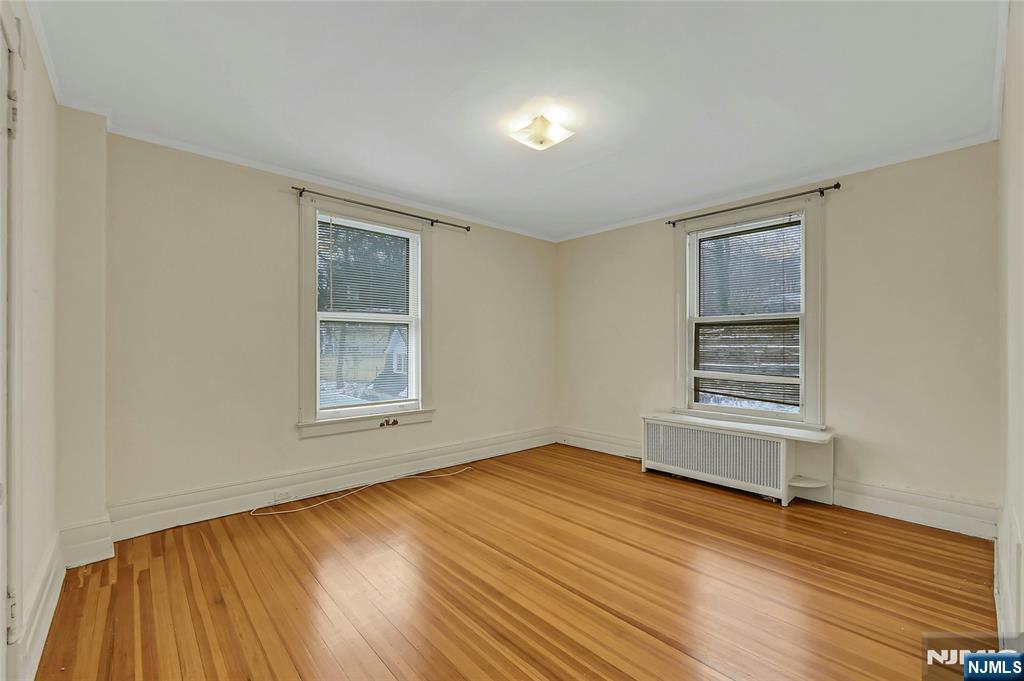 16 Mountain Avenue — photo 23