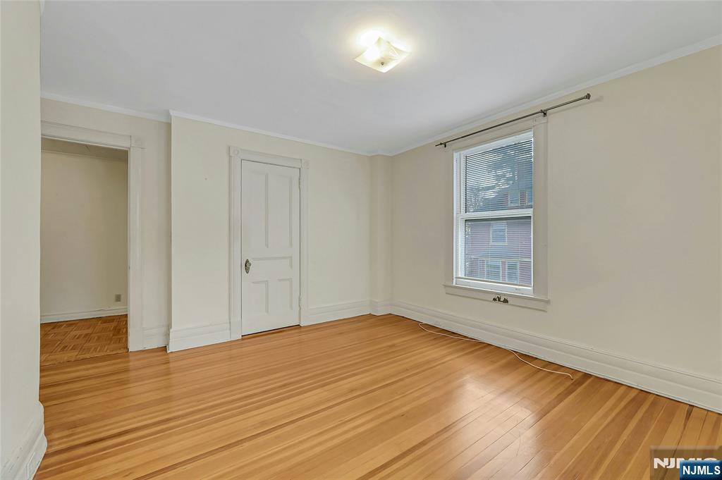 16 Mountain Avenue — photo 24