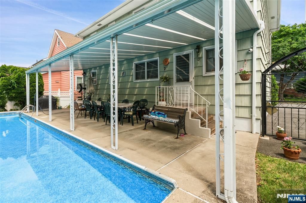 78 Almira Street — photo 24