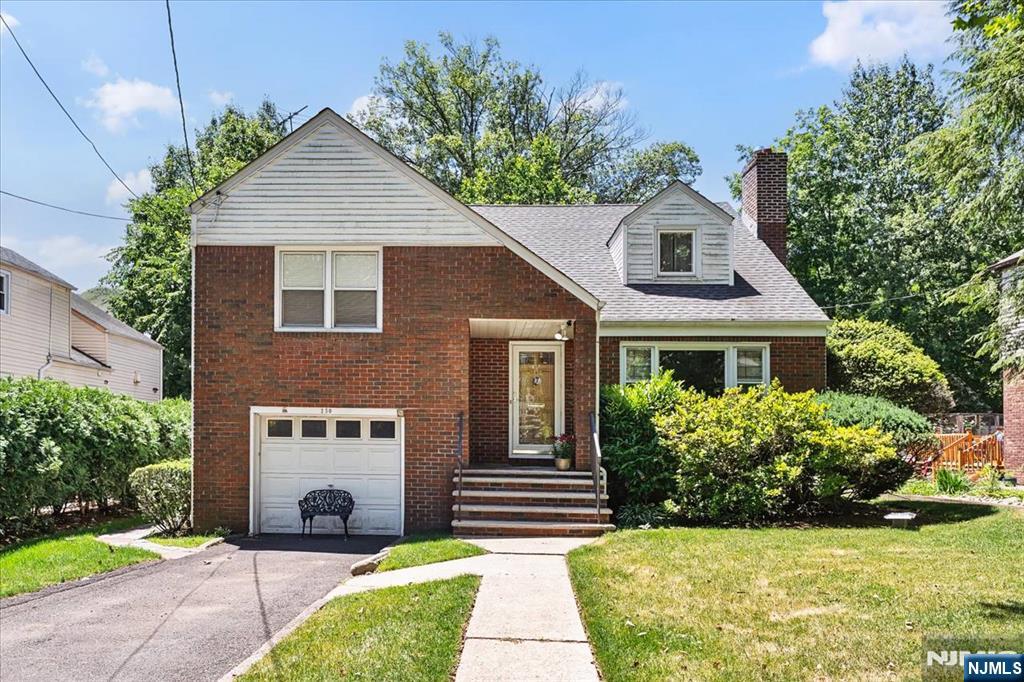 250 Briarcliffe Road, Teaneck NJ — listing photo