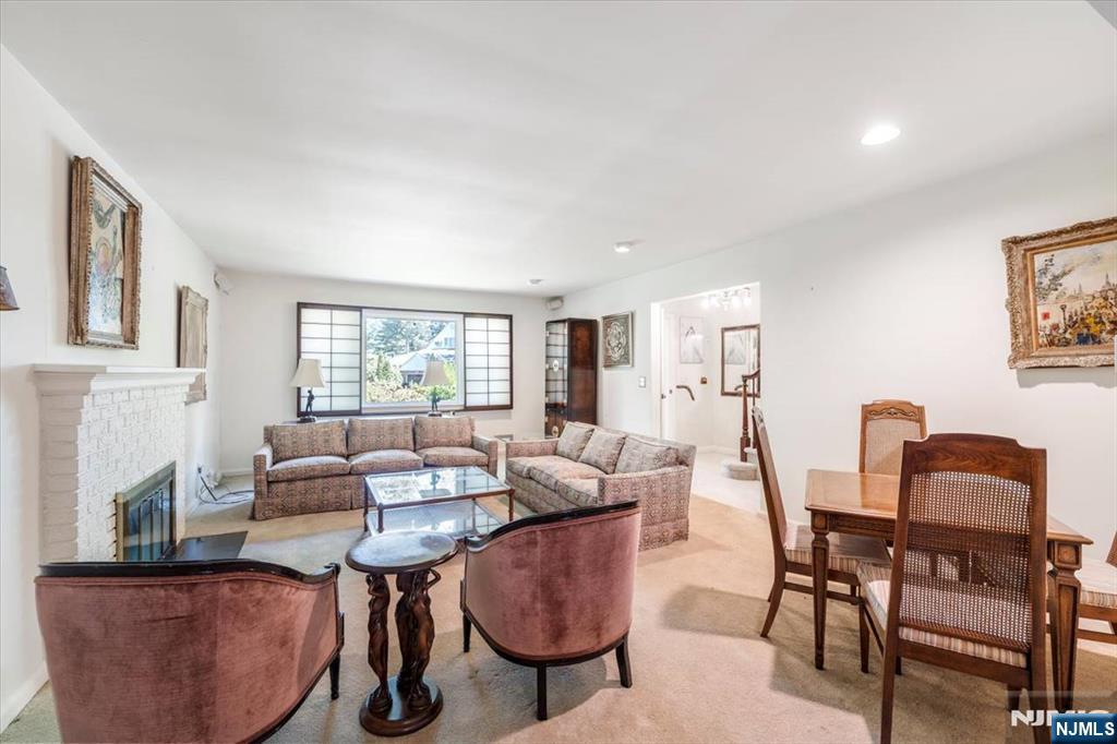 250 Briarcliffe Road — photo 6