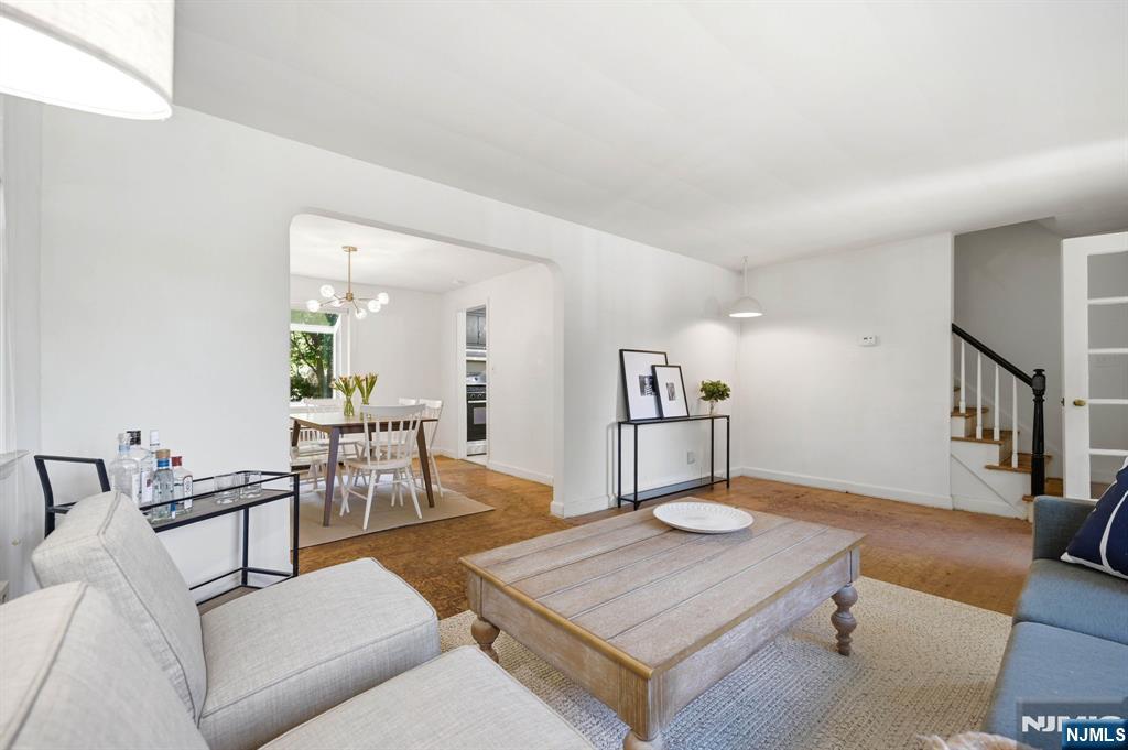 212 Grove Avenue - Photo 2