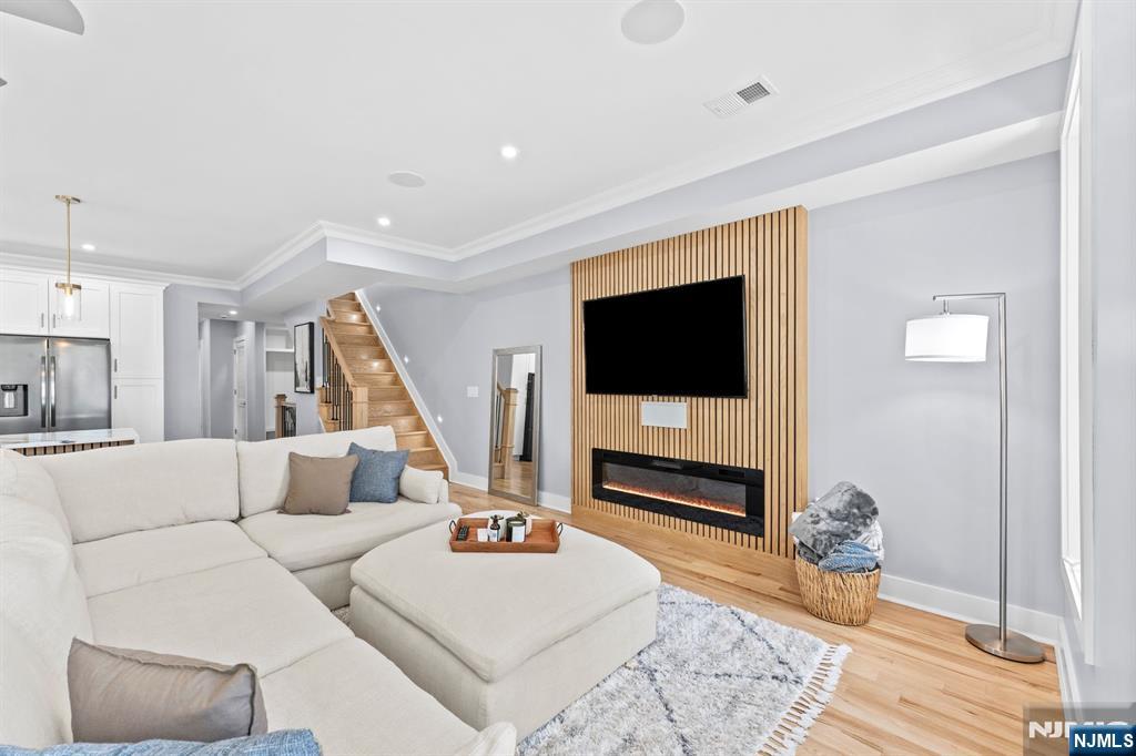 335 Virginia Avenue 2 - Photo 3