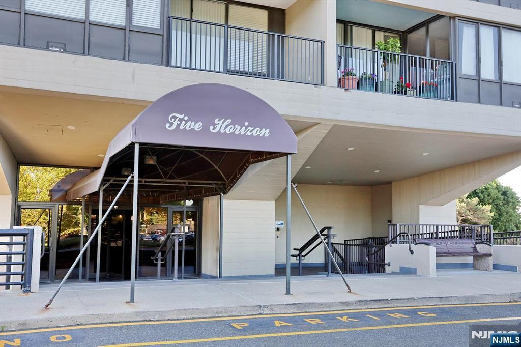5 Horizon #1803, Fort Lee, NJ 07024