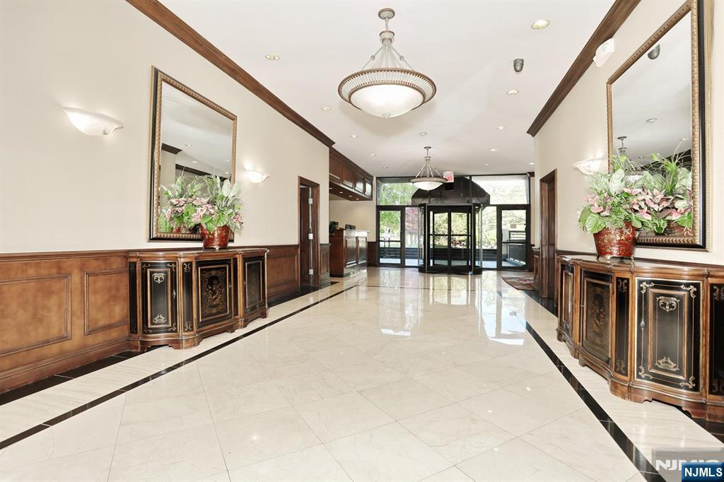 5 Horizon #1803, Fort Lee, NJ 07024