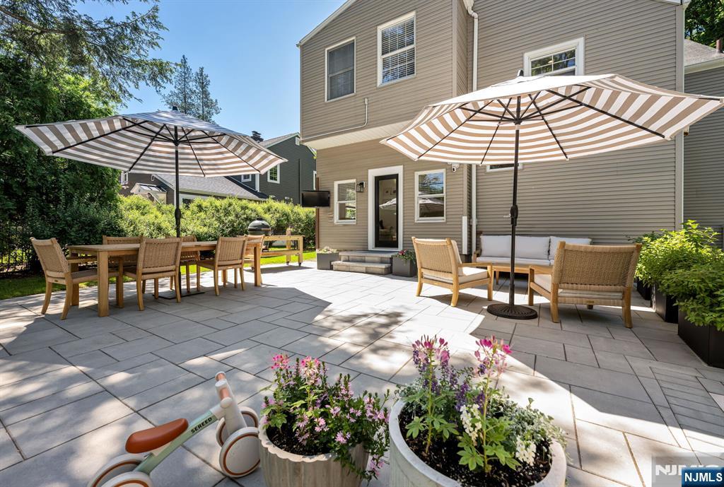 979 Salem Lane - Photo 4