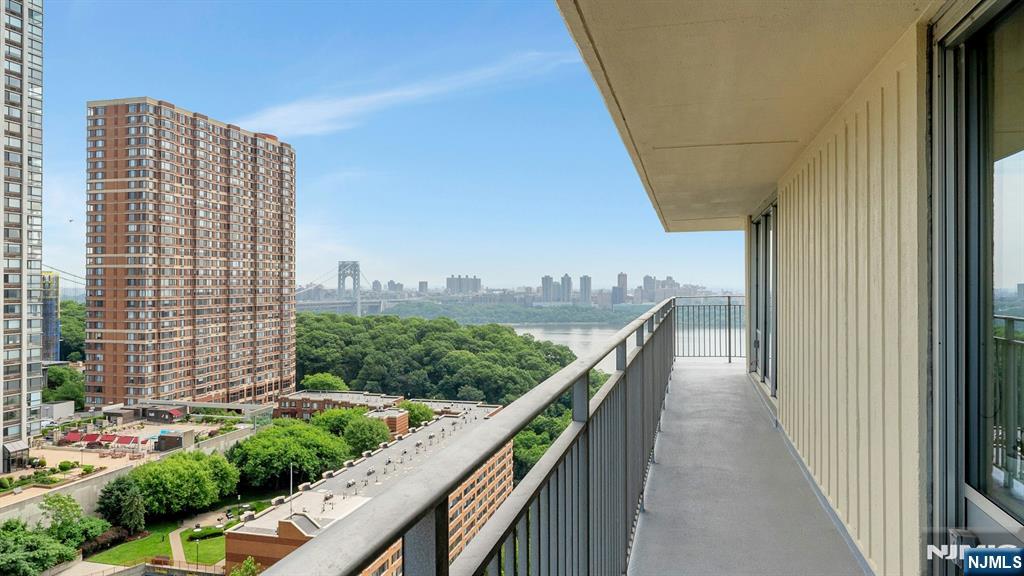 1530 Palisade Avenue #10F — photo 31