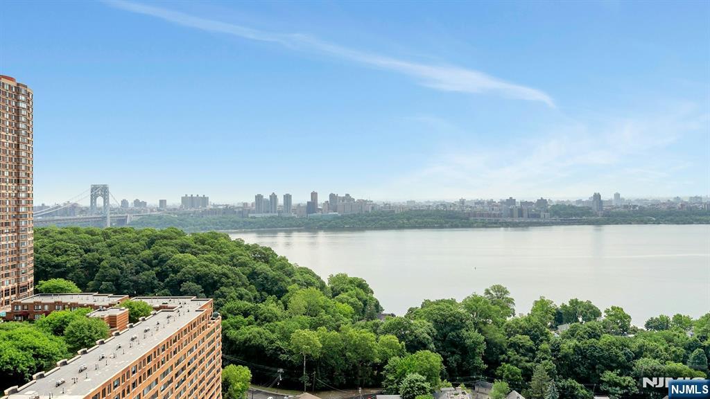 1530 Palisade Avenue #10F — photo 33