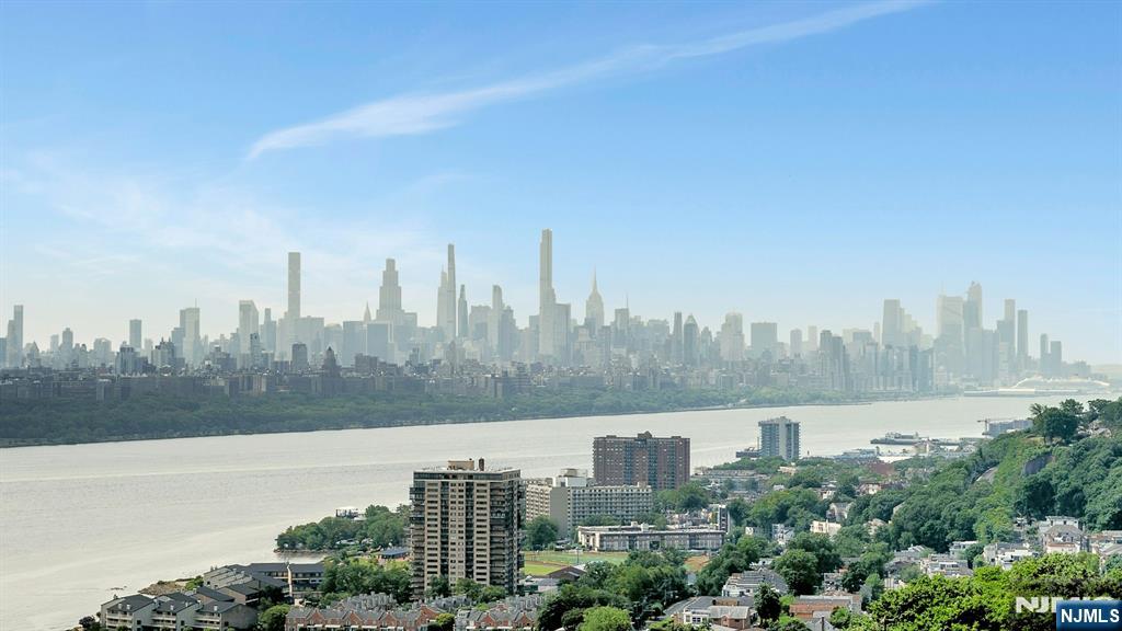 1530 Palisade Avenue #10F — photo 39
