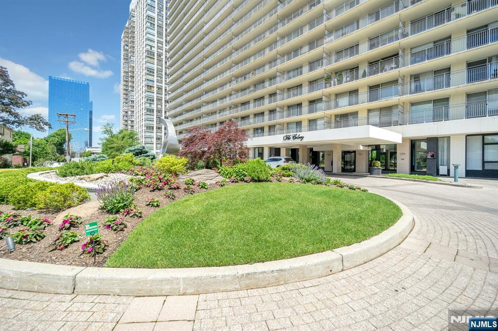 1530 Palisade Avenue #10F — photo 42