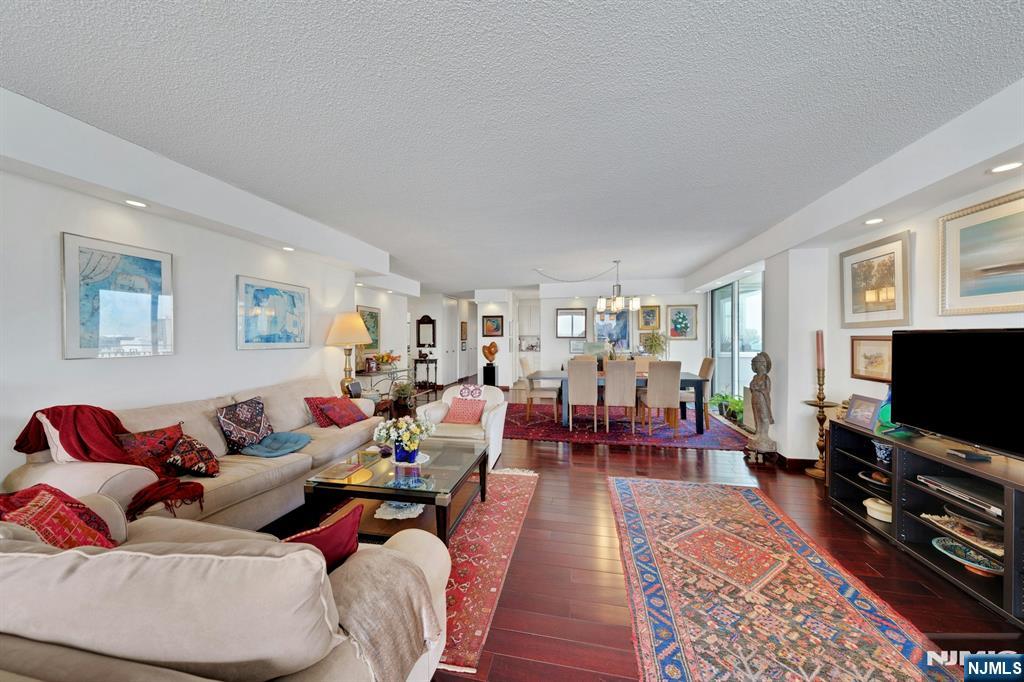 1530 Palisade Avenue #10F — photo 9