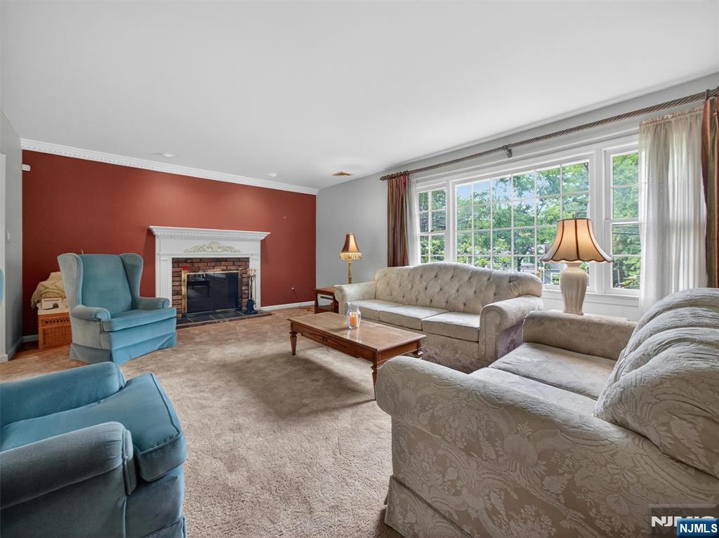 224 Oak Street - Photo 4