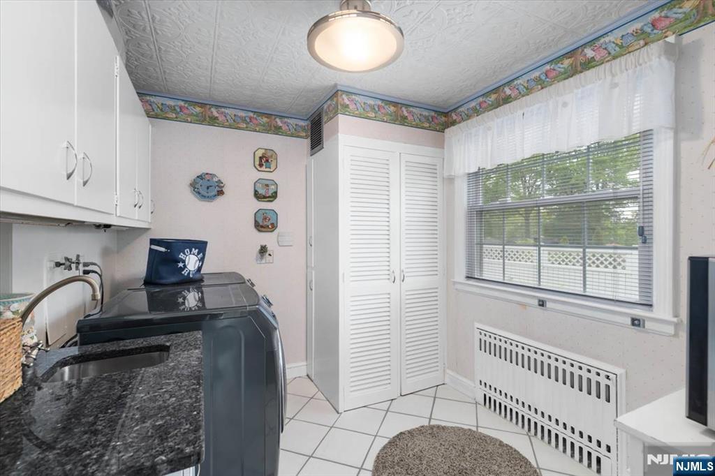 84 Raymond Avenue — photo 19