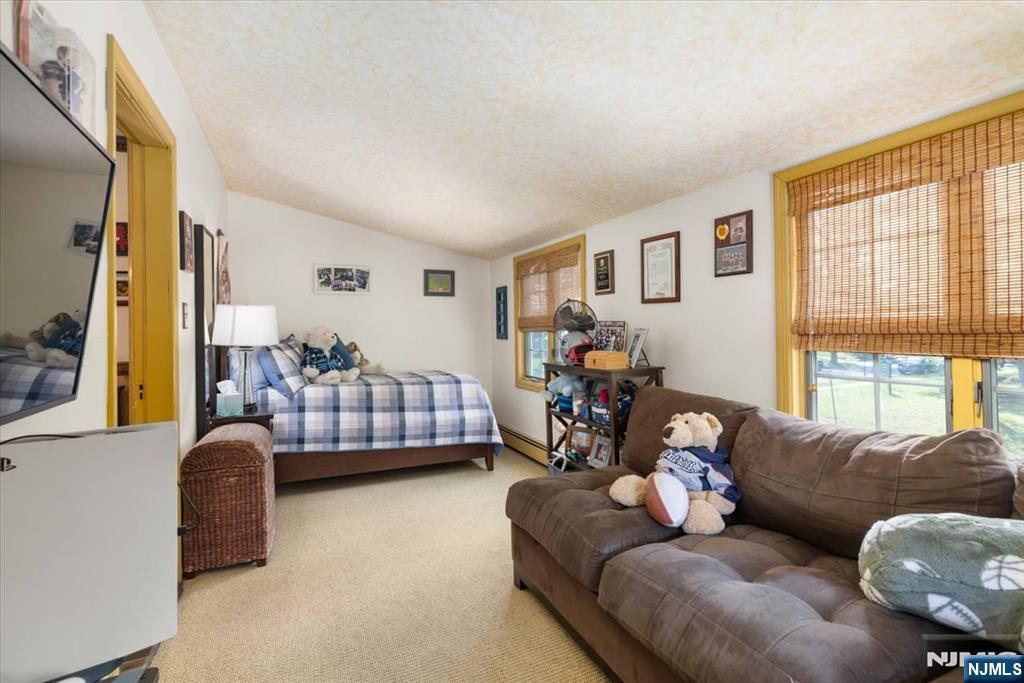 84 Raymond Avenue — photo 30