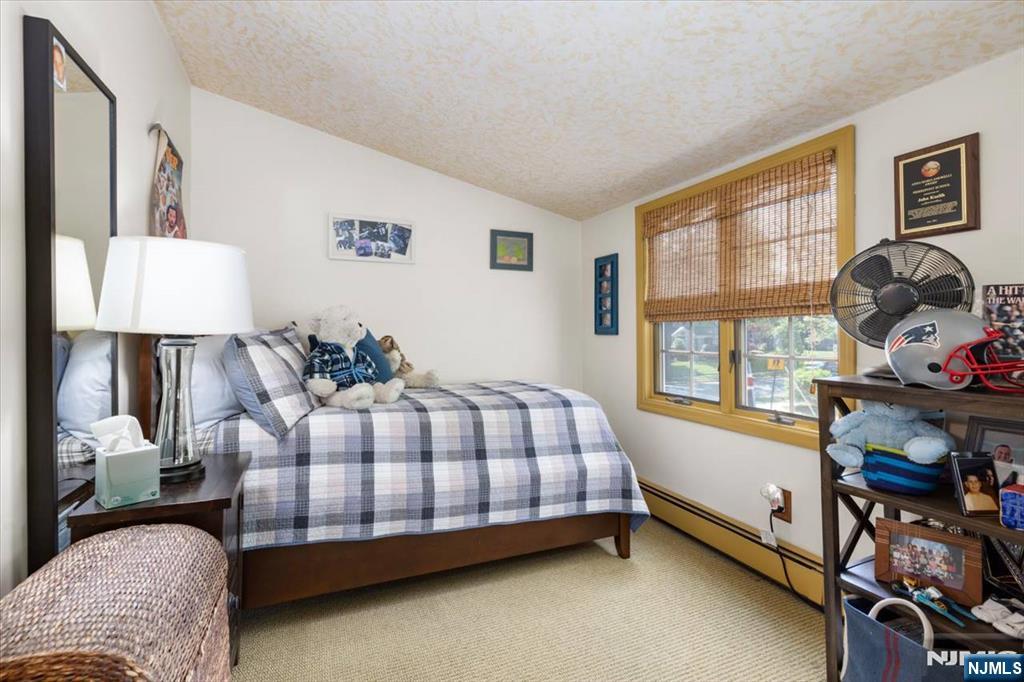 84 Raymond Avenue — photo 31