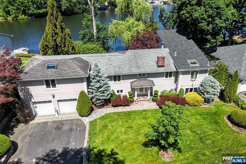 45 Lake Shore - Photo 3