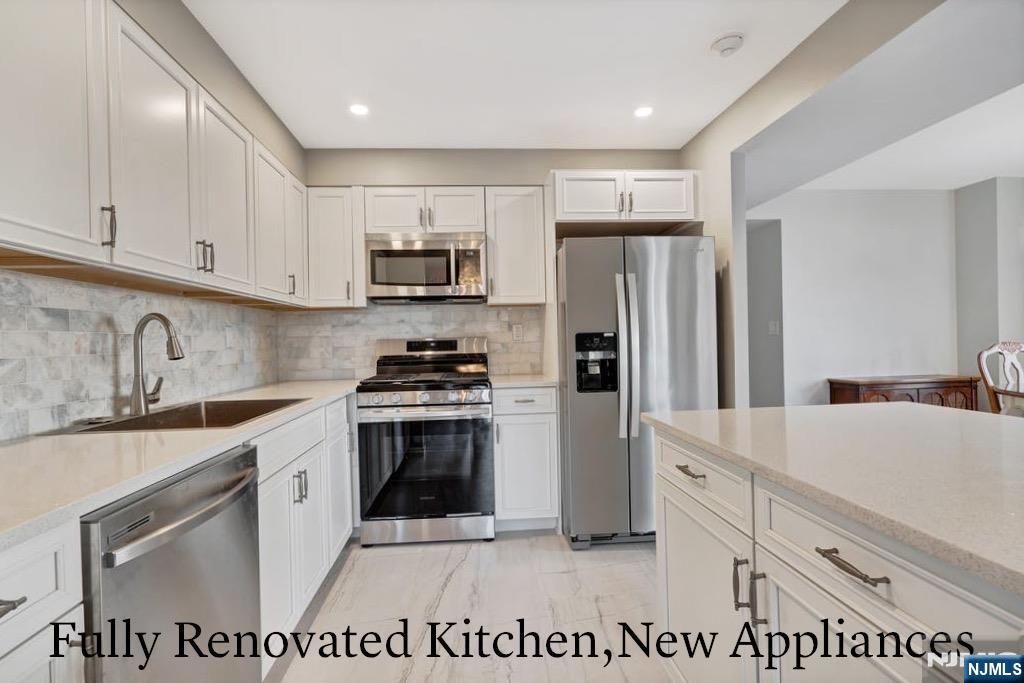 301 Chase Court - Photo 4