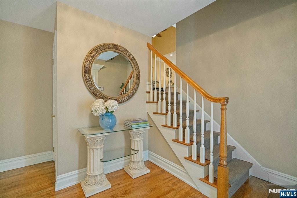 111 Storms Drive - Photo 4