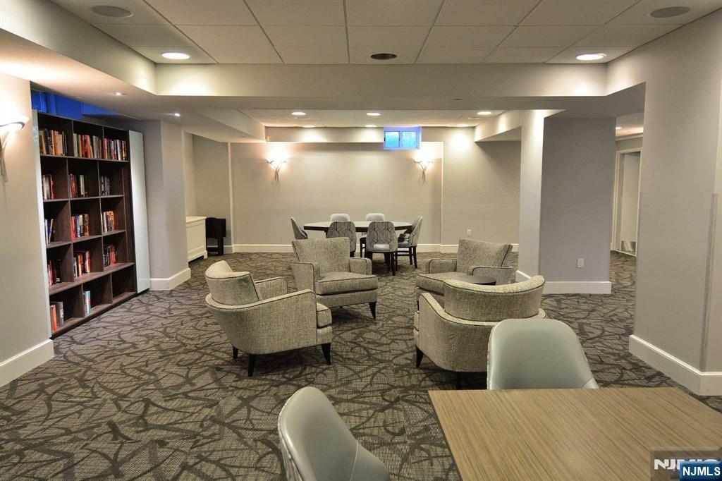 2200 N Central Road 5-W - Photo 5